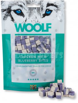 WOOLF pochoutka Chicken with Blueberry bites 100g